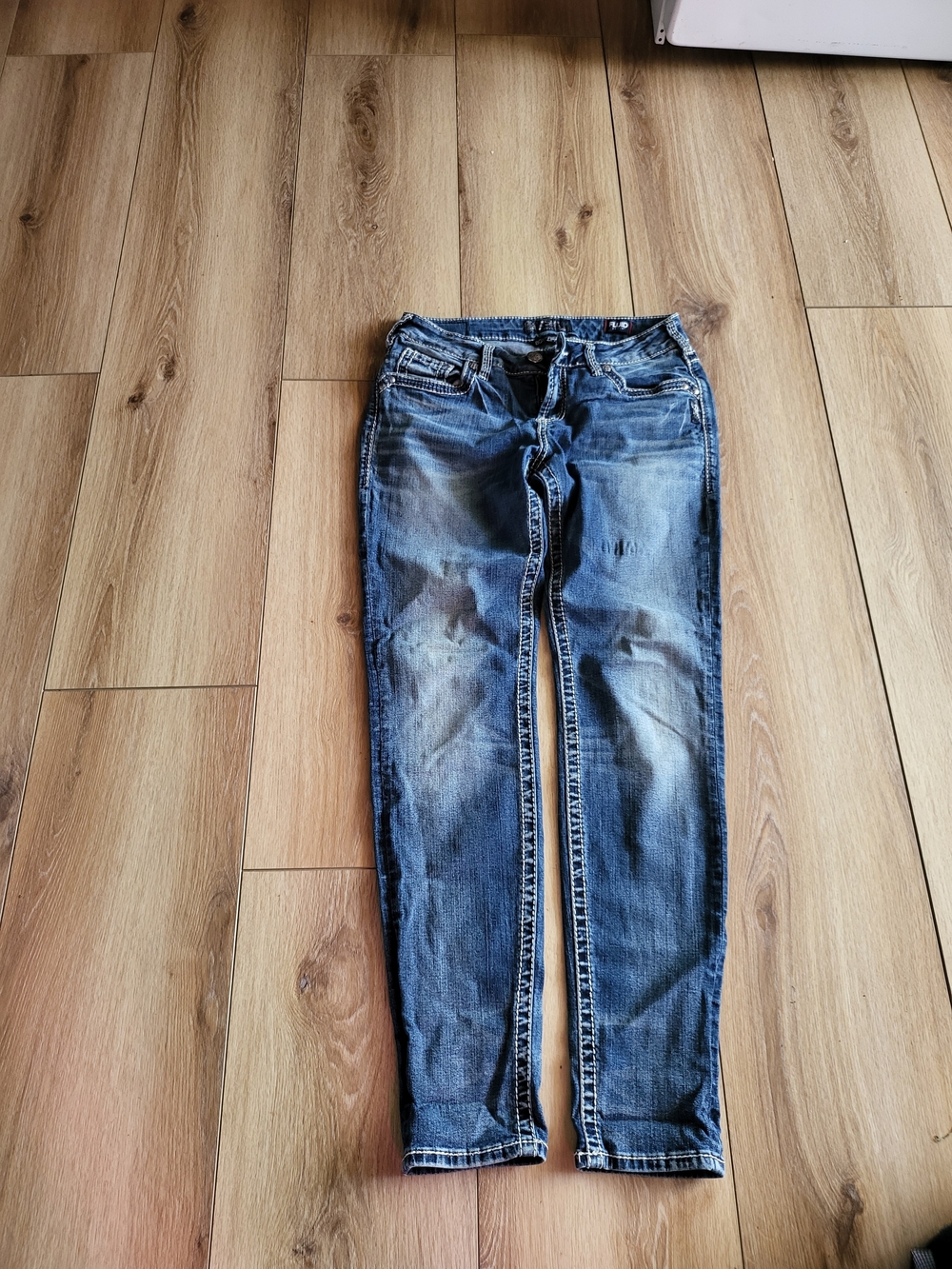 Silver Jeans Women's Straight Leg Washed Blue Jeans